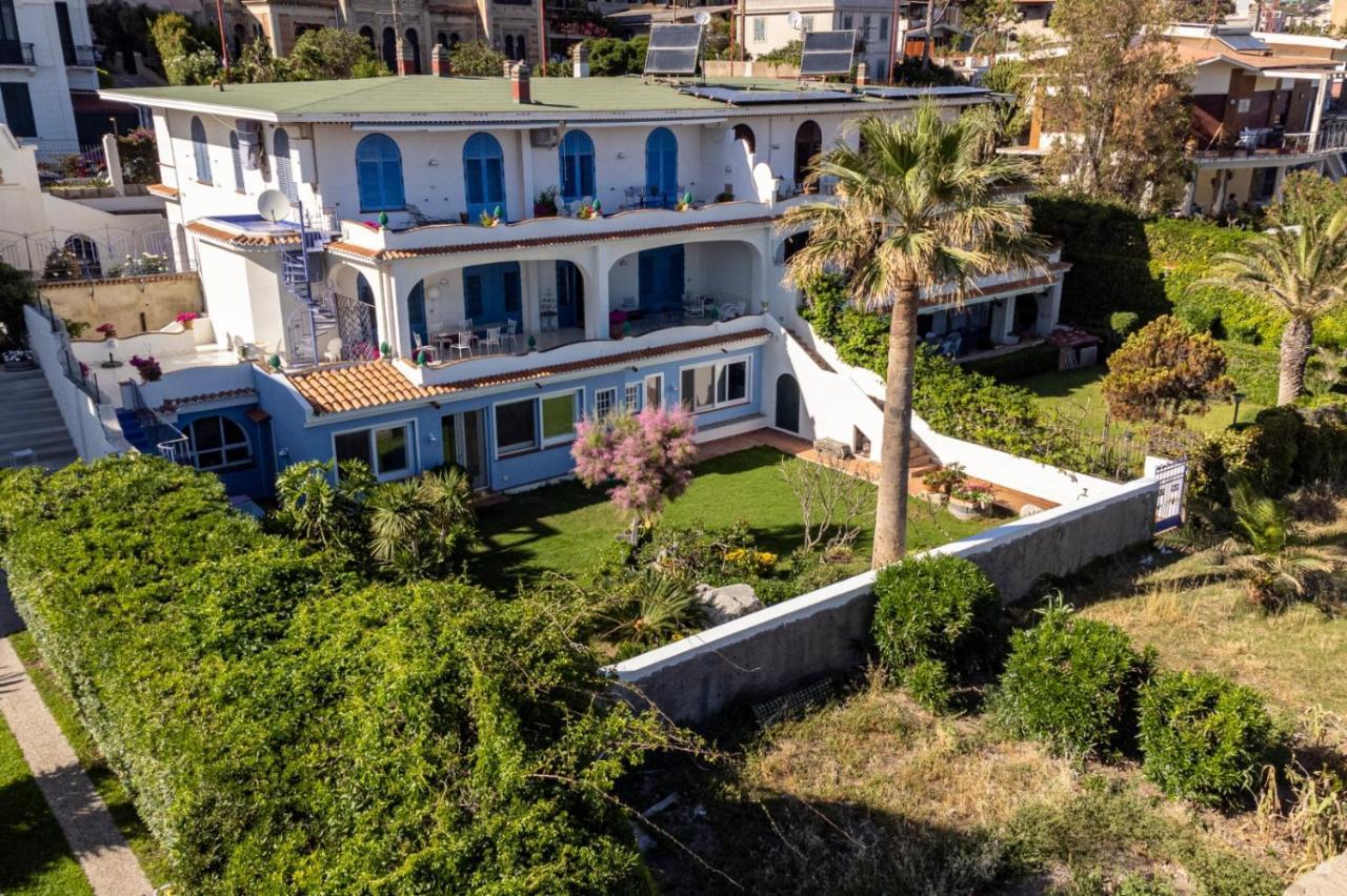 Casa Azzurra Apartment Messina Ngoại thất bức ảnh